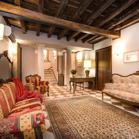 Ca' Lavezzera Venise