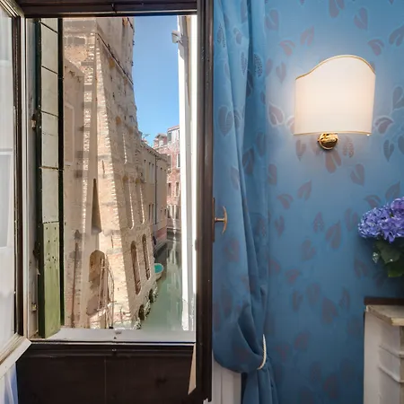 Gasthuis Ca' Lavezzera 4*