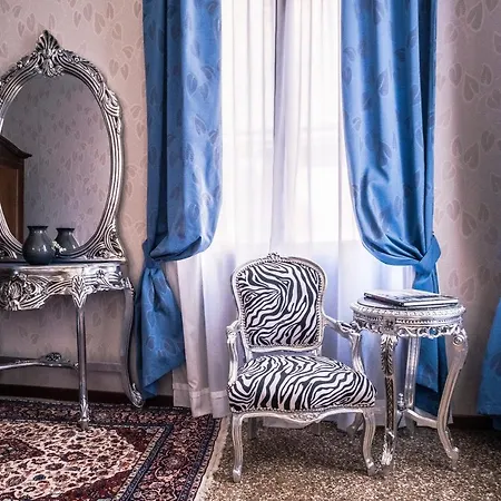 Ca' Lavezzera Венеция